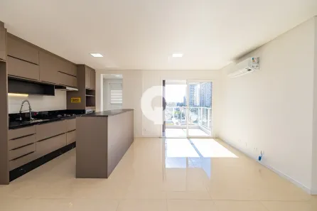 Apartamento com 3 Quartos à venda, 105m² no Campo Comprido, Curitiba