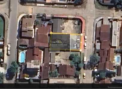 Lote/Terreno à venda, 450m² no Jardim Samambaia, Ubatuba