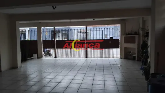 Sobrado com 6 Quartos à venda, 247m² no Cidade Brasil, Guarulhos
