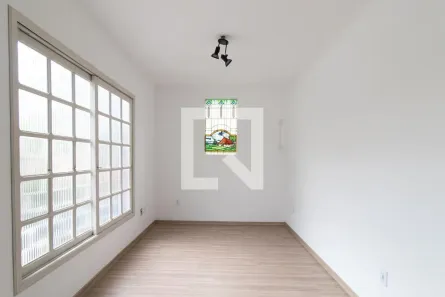 Casa com 3 Quartos à venda, 160m² no Santo Antônio, Porto Alegre