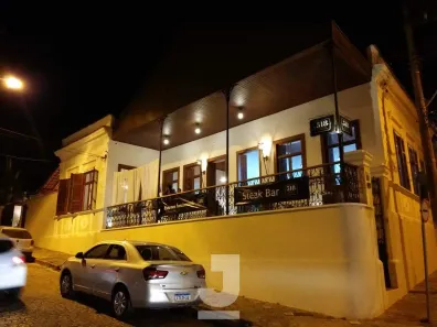 Casa com 3 Quartos à venda, 258m² no Centro, Amparo