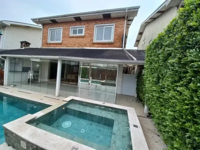 Casa de Condomínio com 3 Quartos para alugar, 258m² no Bosque do Vianna, Cotia