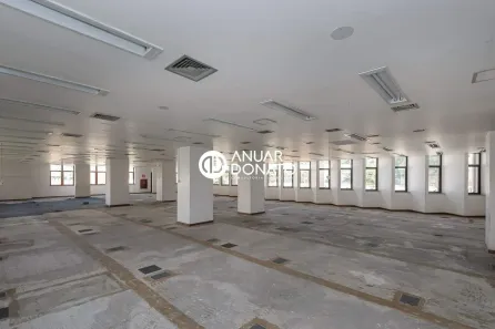 Sala Comercial para alugar, 561m² no Coração de Jesus, Belo Horizonte