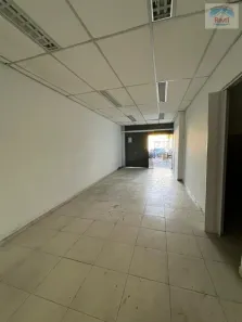 Ponto Comercial para alugar, 32m² no Irajá, Rio de Janeiro