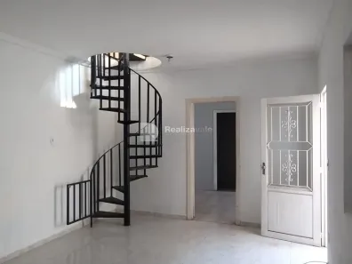 Apartamento com 2 Quartos para alugar, 110m² no Vila São Geraldo, Taubaté