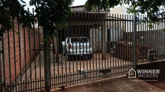 Casa com 2 Quartos à venda, 74m² no Jardim Guairacá, Maringá