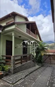 Casa com 4 Quartos para venda ou aluguel, 250m² no Cascatinha, Petrópolis