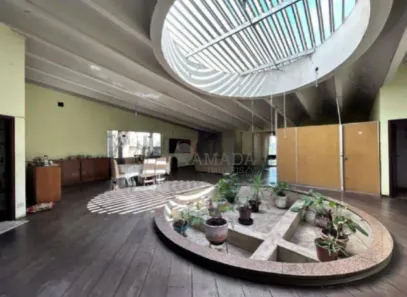Casa com 4 Quartos para alugar, 1600m² no Vila Carmosina, São Paulo