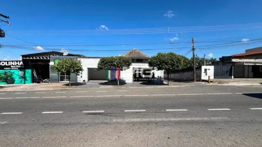 Casa com 3 Quartos à venda, 454m² no Setor Pedro Ludovico, Goiânia