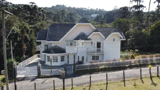 Casa de Condomínio com 4 Quartos à venda, 202m² no Vila Medica, Campos do Jordão