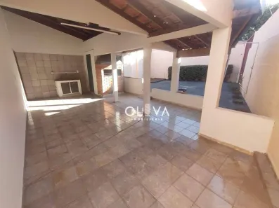 Casa com 2 Quartos para alugar, 100m² no Vila Maria, São José do Rio Preto