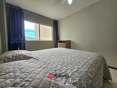 Apartamento com 2 Quartos para alugar, 65m² no Centro, Balneário Camboriú