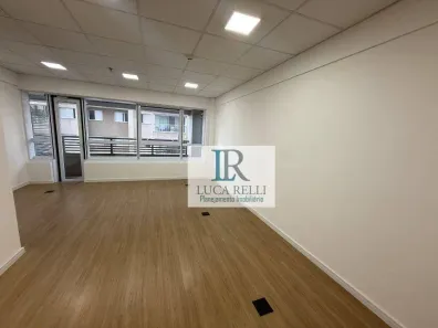 Sala Comercial para alugar, 42m² no Bethaville I, Barueri