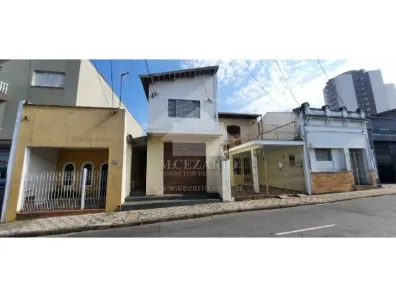 Sobrado com 3 Quartos à venda, 276m² no Centro, Taubaté