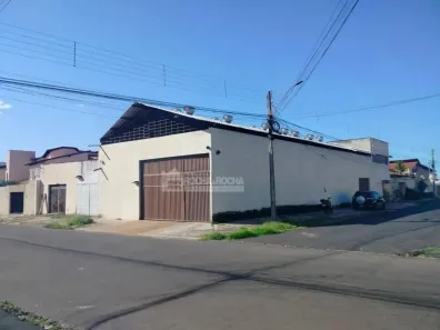 Imóvel Comercial para alugar, 360m² no Lourival Parente, Teresina