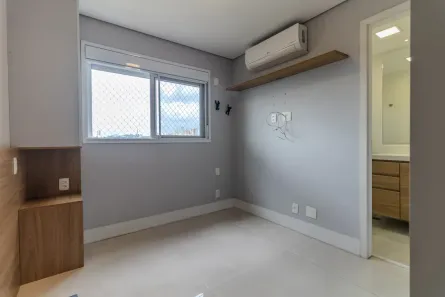 Apartamento com 2 Quartos à venda, 64m² no Vila Anastácio, São Paulo