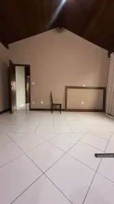 Ponto Comercial para alugar, 30m² no Cavaleiros, Macaé