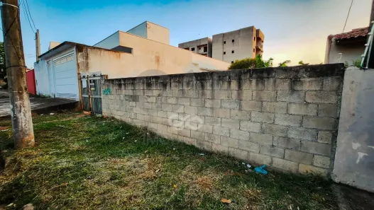 Lote/Terreno à venda, 250m² no Jardim Sônia, Jaguariúna