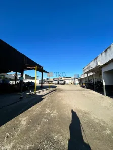 Galpão/Depósito/Armazém com 5 Quartos para alugar, 2159m² no Botafogo, Macaé