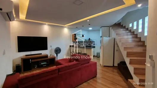 Sobrado com 2 Quartos à venda, 95m² no Parque Jacarandá, Taboão da Serra