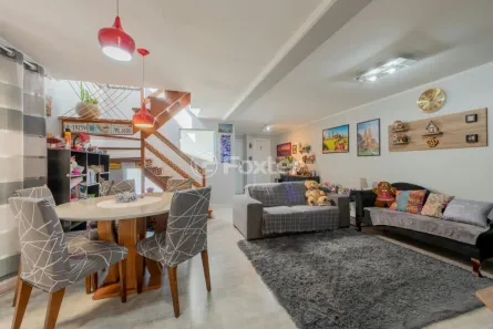 Casa de Condomínio com 3 Quartos à venda, 200m² no Mário Quintana, Porto Alegre