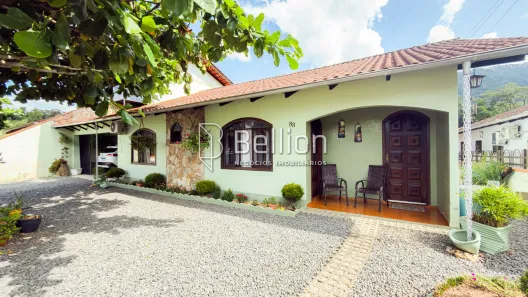 Casa com 3 Quartos à venda, 153m² no Lagos, Rodeio