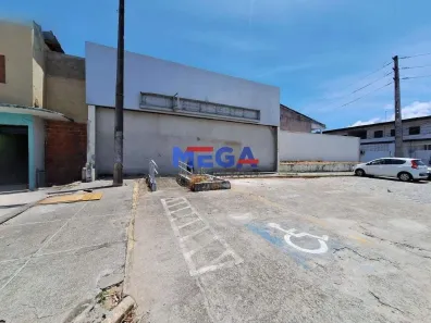 Prédio Comercial para alugar, 712m² no Cidade dos Funcionários, Fortaleza