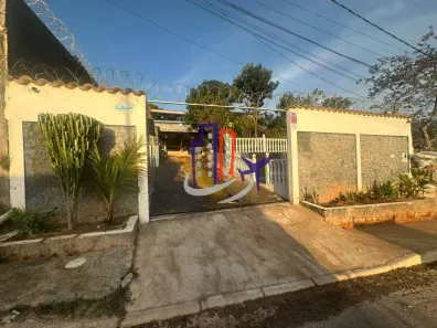 Fazenda/Sítio com 3 Quartos à venda, 360m² no Tupã, Contagem