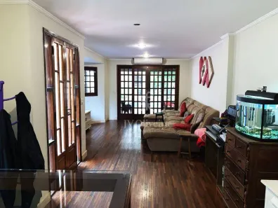 Sobrado com 3 Quartos à venda, 148m² no Jardim Trussardi, São Paulo