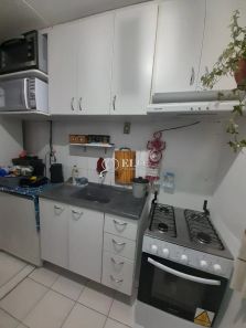 Apartamento com 2 Quartos para venda ou aluguel, 38m² no Mário Quintana, Porto Alegre