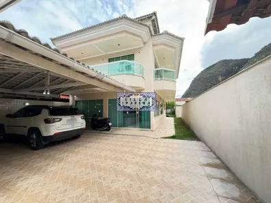 Casa de Condomínio com 5 Quartos à venda, 1100m² no Vargem Pequena, Rio de Janeiro