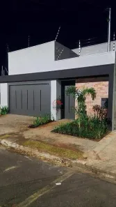 Casa com 3 Quartos à venda, 102m² no Nossa Senhora da Abadia, Uberaba