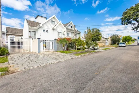 Casa de Condomínio com 3 Quartos à venda, 135m² no Santa Felicidade, Curitiba