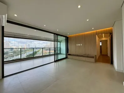 Apartamento com 3 Quartos para alugar, 143m² no Jardim Fonte do Morumbi, São Paulo