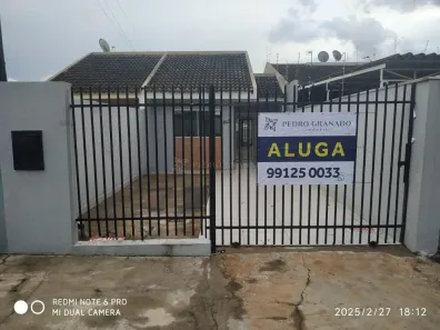 Casa com 3 Quartos para alugar, 73m² no Jardim Monte Libano, Sarandi