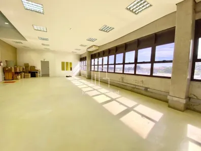 Sala Comercial para alugar, 380m² no Jardim Belizário, Cotia