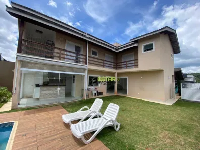 Casa de Condomínio com 3 Quartos para alugar, 240m² no Rio Abaixo, Atibaia