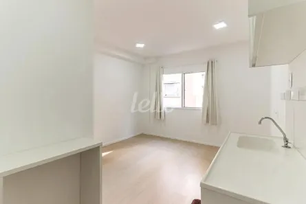 Apartamento com 1 Quarto para alugar, 21m² no República, São Paulo