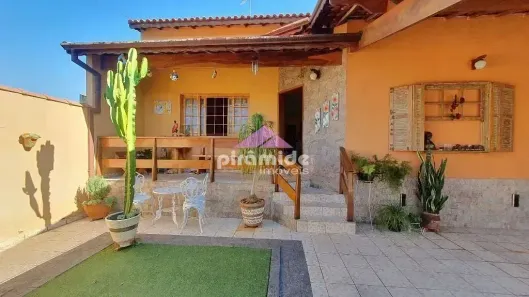 Casa com 3 Quartos à venda, 193m² no Jardim Maria Cândida, Caçapava