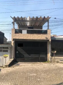 Casa com 2 Quartos à venda, 182m² no Pilar Velho, Ribeirão Pires