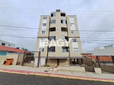 Apartamento com 2 Quartos para alugar, 58m² no Capoeiras, Florianópolis