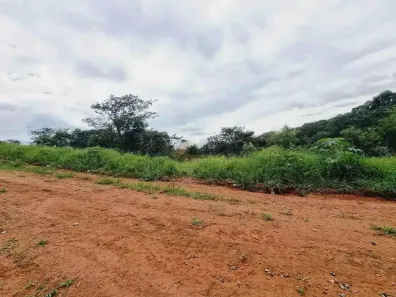 Lote/Terreno à venda, 360m² no Jardinópolis, Divinópolis