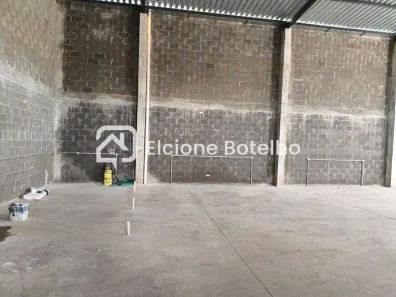 Galpão/Depósito/Armazém para alugar, 415m² no Jardim Brasília, Uberlândia