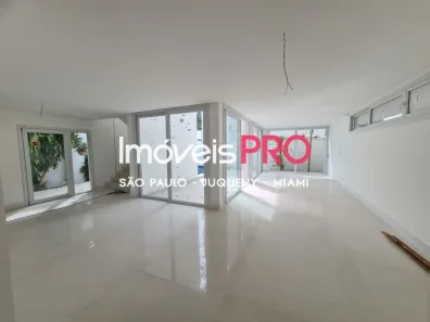 Casa de Condomínio com 4 Quartos à venda, 332m² no Jardim Petrópolis, São Paulo