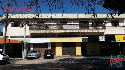 Casa com 3 Quartos à venda, 690m² no Indústrias Leves, Londrina