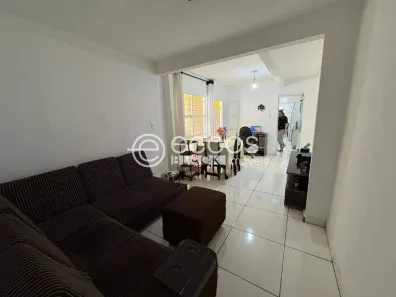 Casa com 2 Quartos à venda, 166m² no Vila Santa Rita, Sorocaba