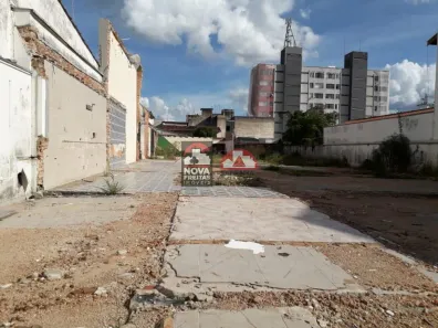 Lote/Terreno à venda, 900m² no Centro, Pindamonhangaba