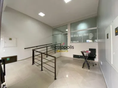 Prédio Comercial para alugar, 631m² no Santo Antônio, São Caetano do Sul