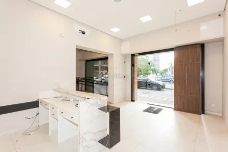Ponto Comercial para alugar, 234m² no Portão, Curitiba