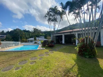 Casa de Condomínio com 3 Quartos à venda, 290m² no Vila Progresso, Niterói